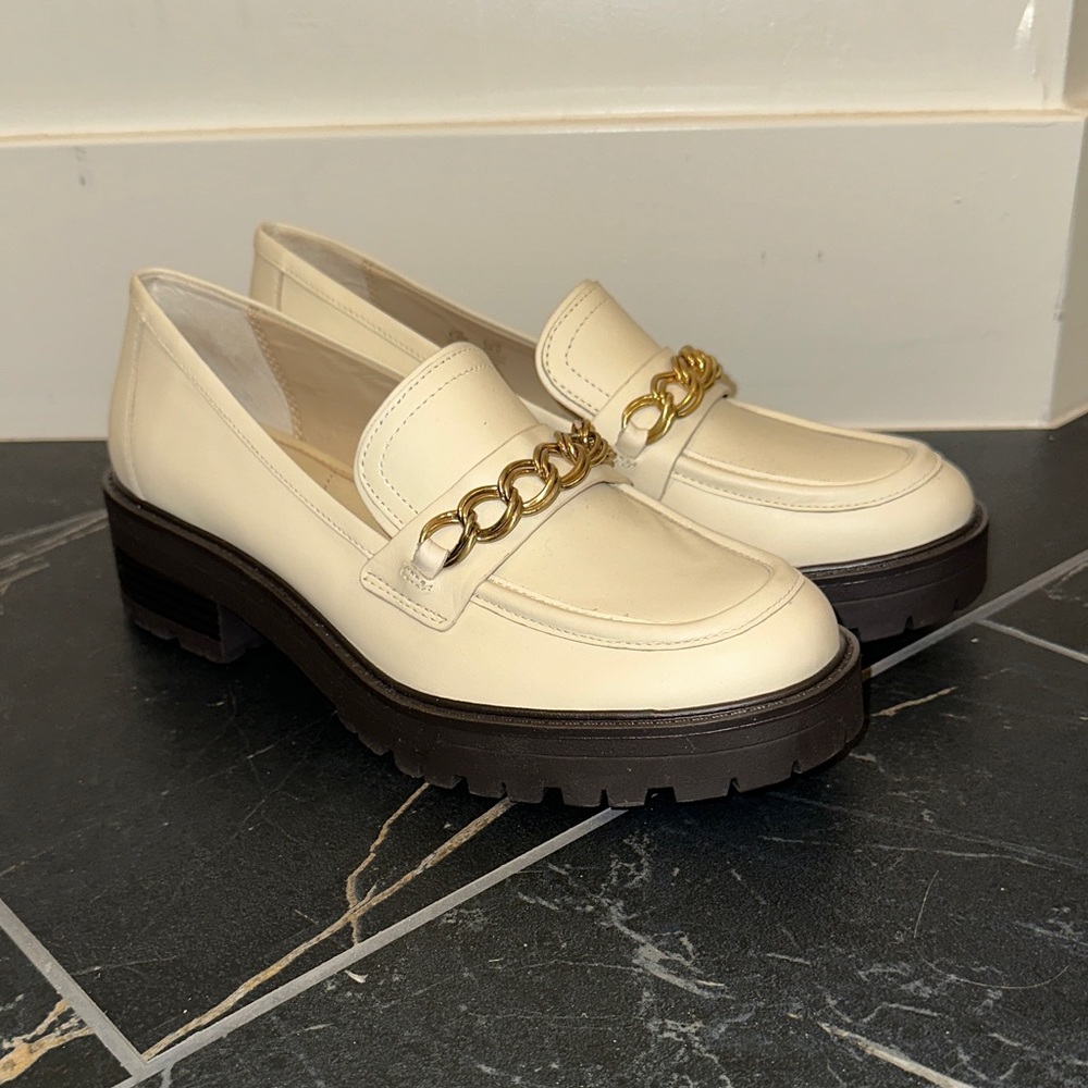 Sam Edelman Cream Loafers with Gold Chain